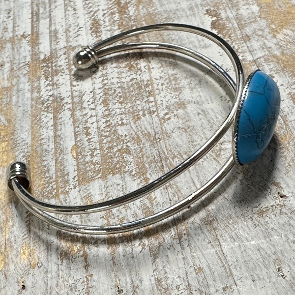 Bangle Bracelet Cuff Oval Stone Silver Tone Up to 7.5" Wrist - Picture 3 of 12